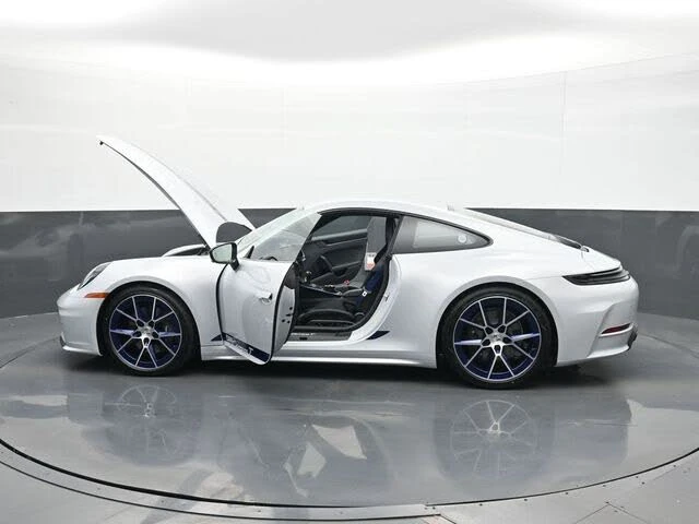 2026 Porsche 992 Carrera T - Image 26 of 30