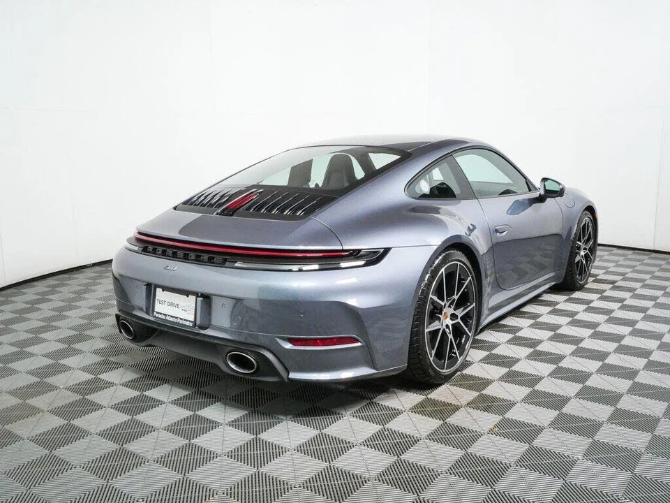 2026 Porsche 992 Carrera T - Image 25 of 31