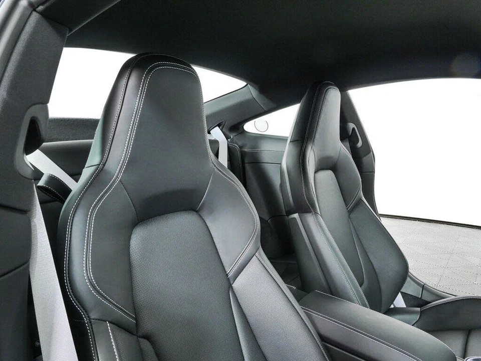 2026 Porsche 992 Carrera T - Image 20 of 31