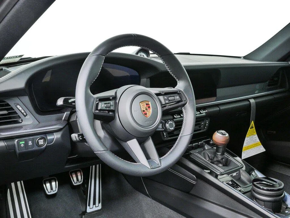 2026 Porsche 992 Carrera T - Image 4 of 31