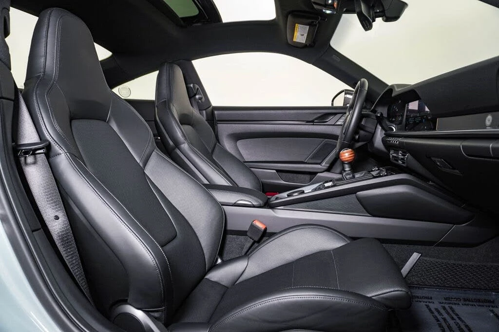 2026 Porsche 992 Carrera T - Image 17 of 31