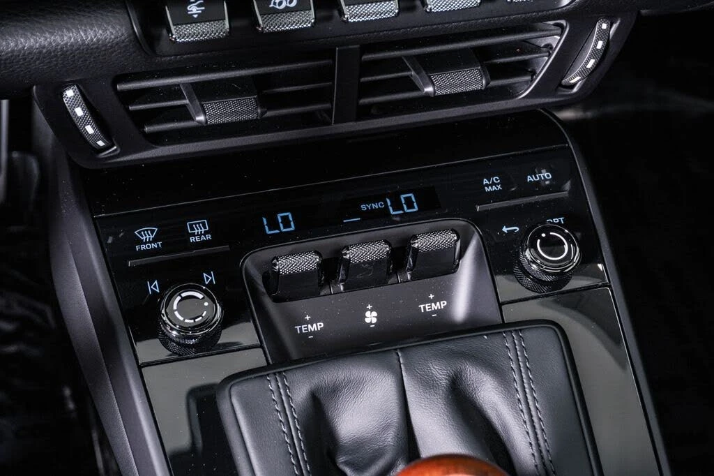 2026 Porsche 992 Carrera T - Image 29 of 31