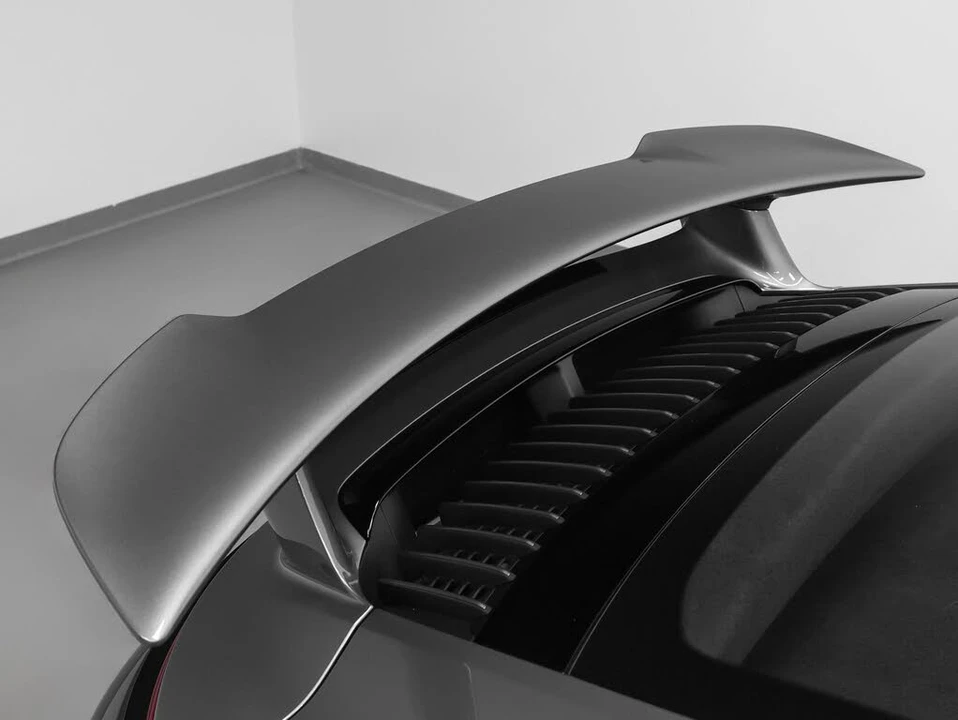 2026 Porsche 992 Carrera T - Image 17 of 31