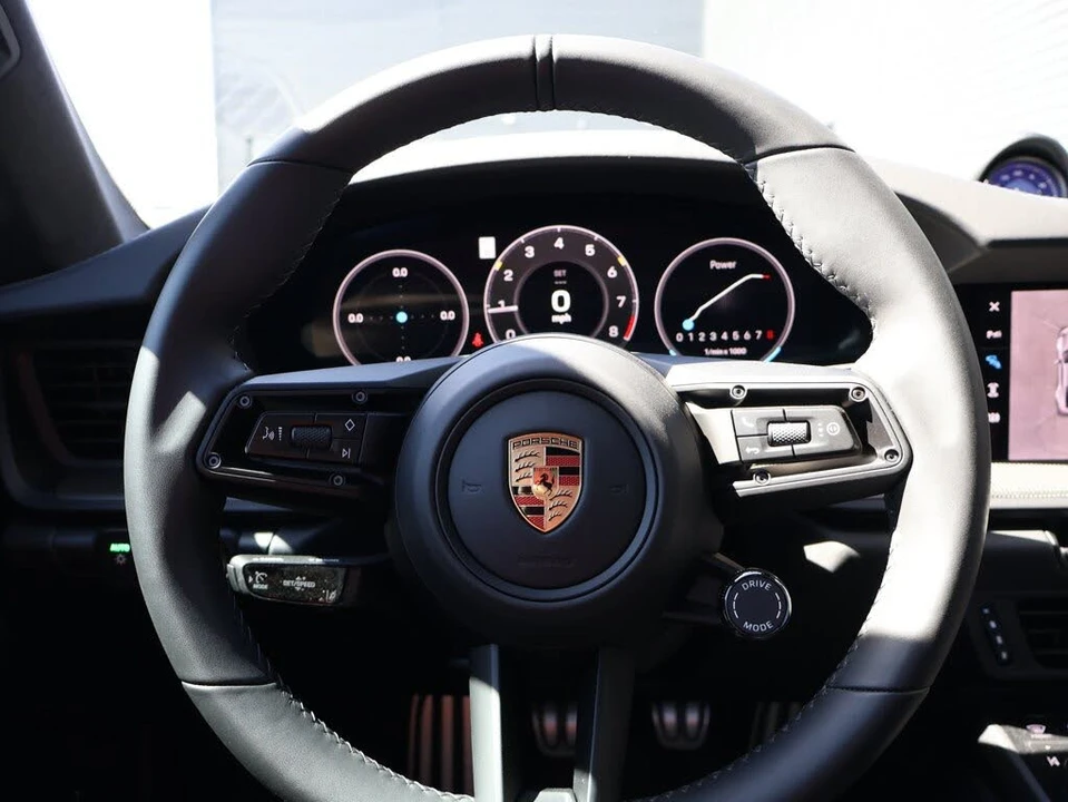 2026 Porsche 992 Carrera T - Image 16 of 31