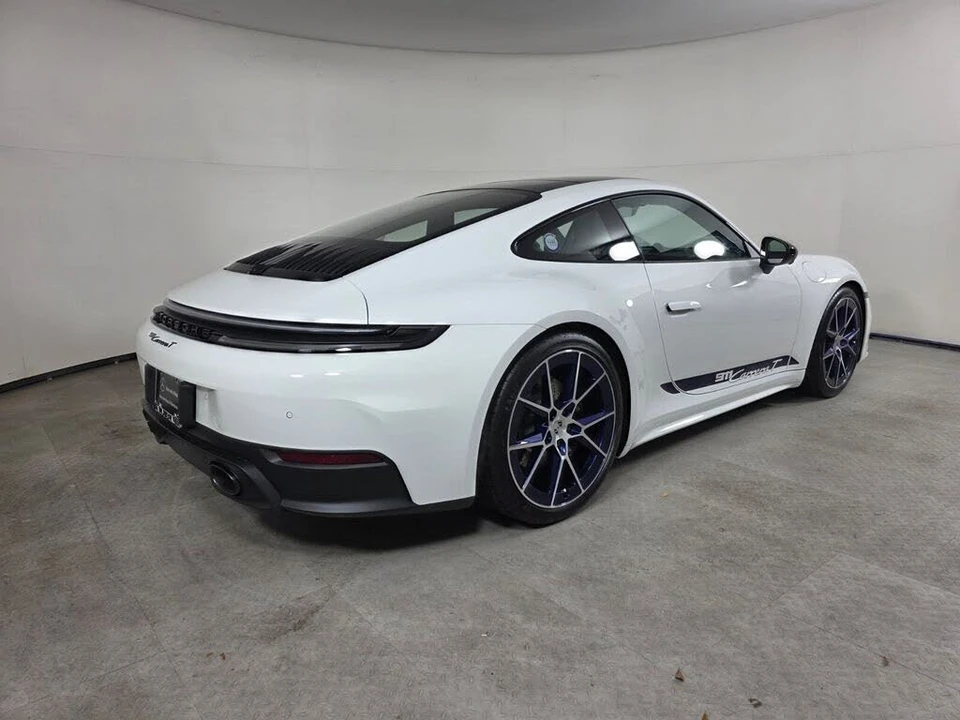 2026 Porsche 992 Carrera T - Image 4 of 6
