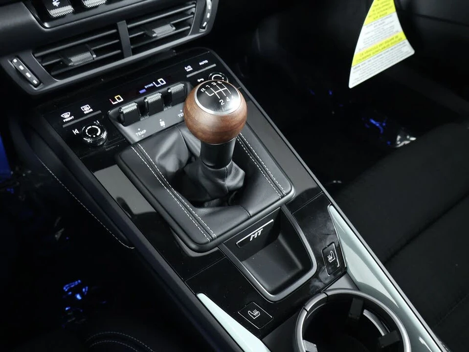 2026 Porsche 992 Carrera T - Image 14 of 25