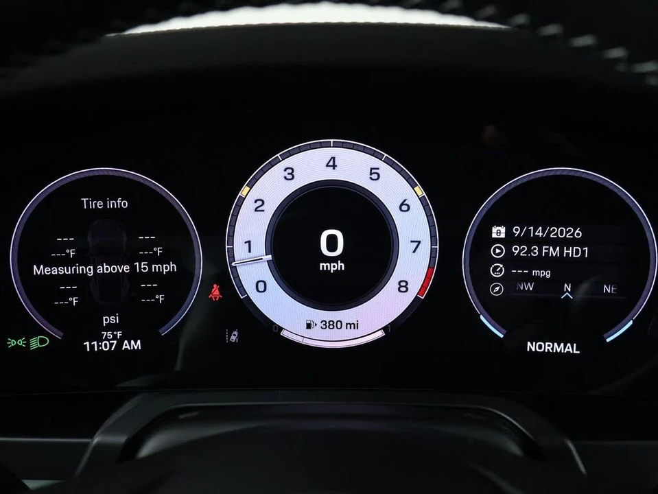 2026 Porsche 992 Carrera T - Image 13 of 25