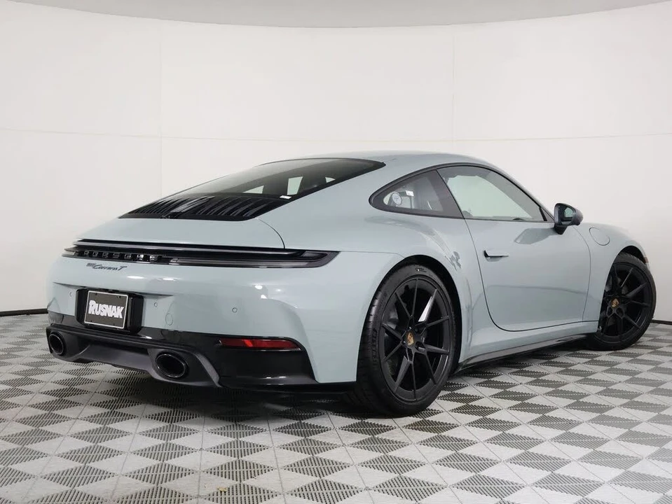 2026 Porsche 992 Carrera T - Image 7 of 25