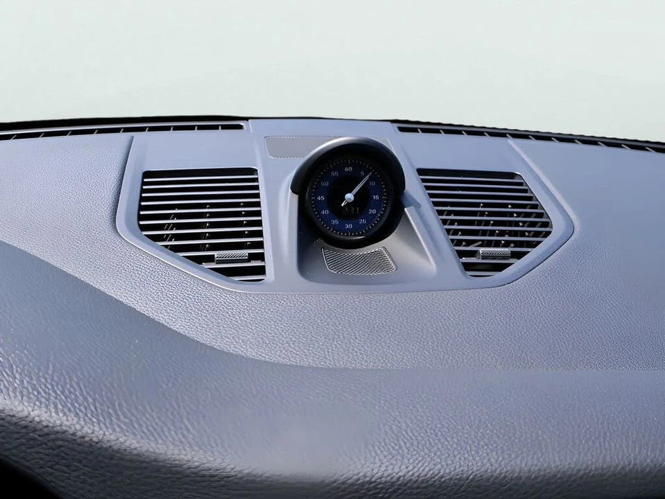 2026 Porsche 992 Carrera T - Image 21 of 31