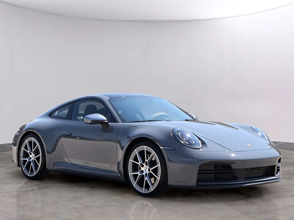 2026 Porsche 992 Carrera T - Image 11 of 31