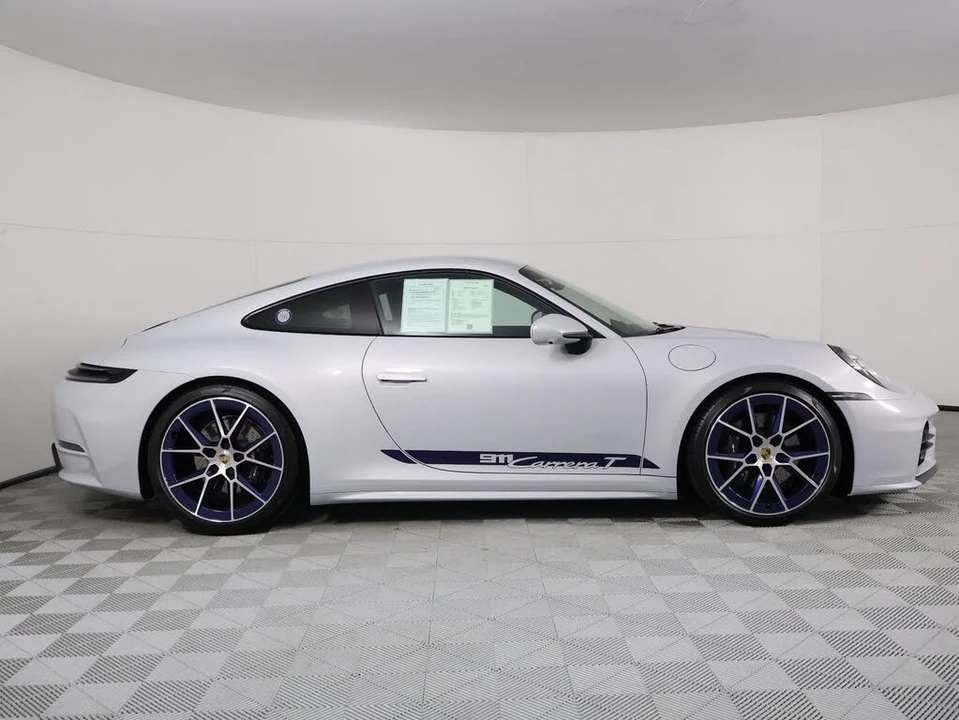 2026 Porsche 992 Carrera T - Image 8 of 31
