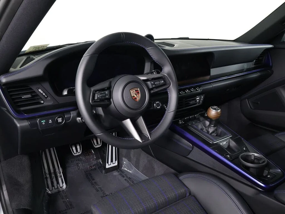 2026 Porsche 992 Carrera T - Image 4 of 31