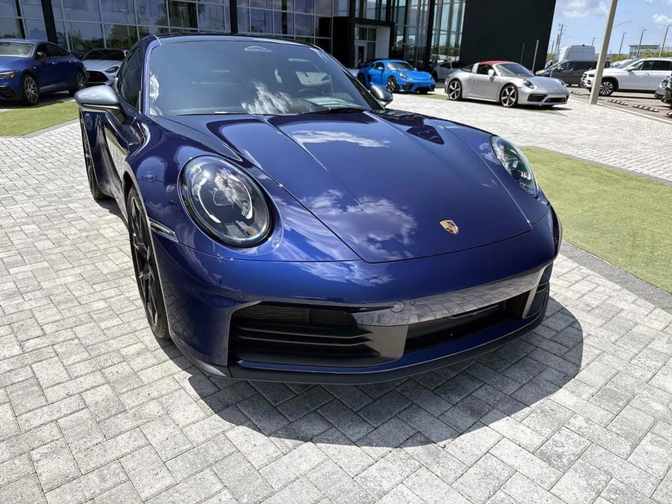 2026 Porsche 992 Carrera T - Image 8 of 27