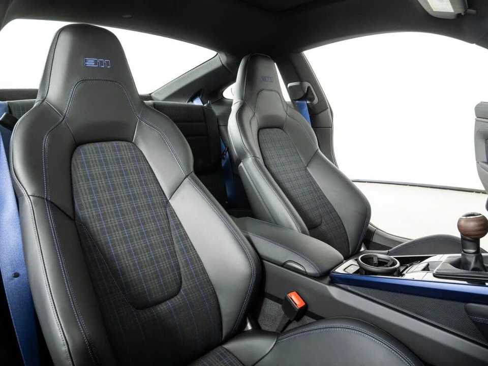 2026 Porsche 992 Carrera T - Image 18 of 30