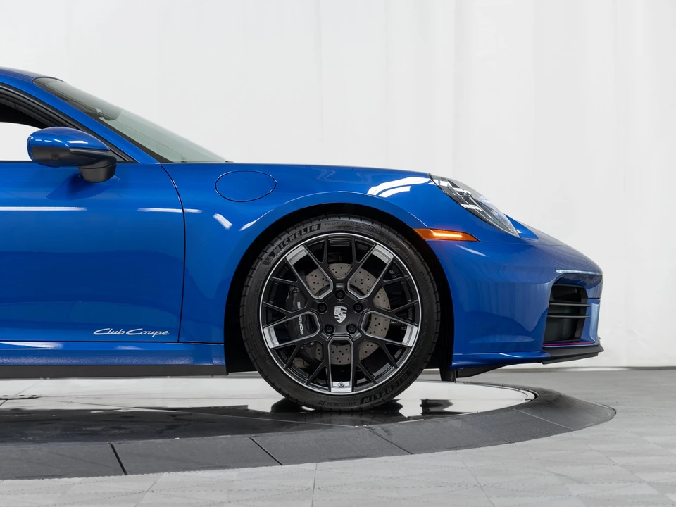 2026 Porsche 992 Carrera T - Image 11 of 31