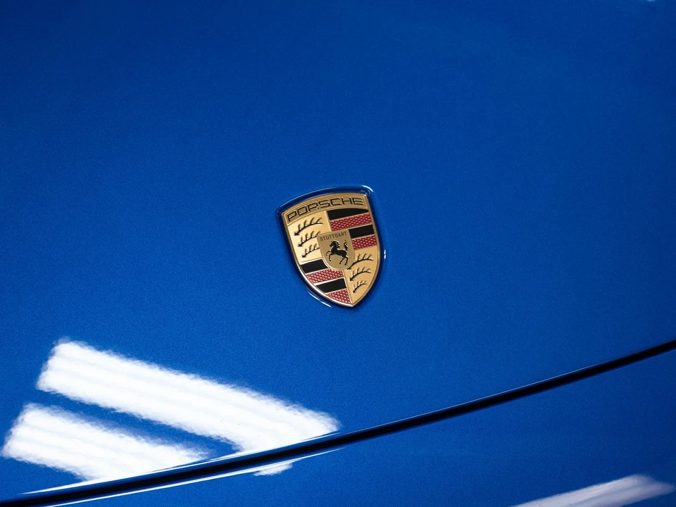 2026 Porsche 992 Carrera T - Image 12 of 31
