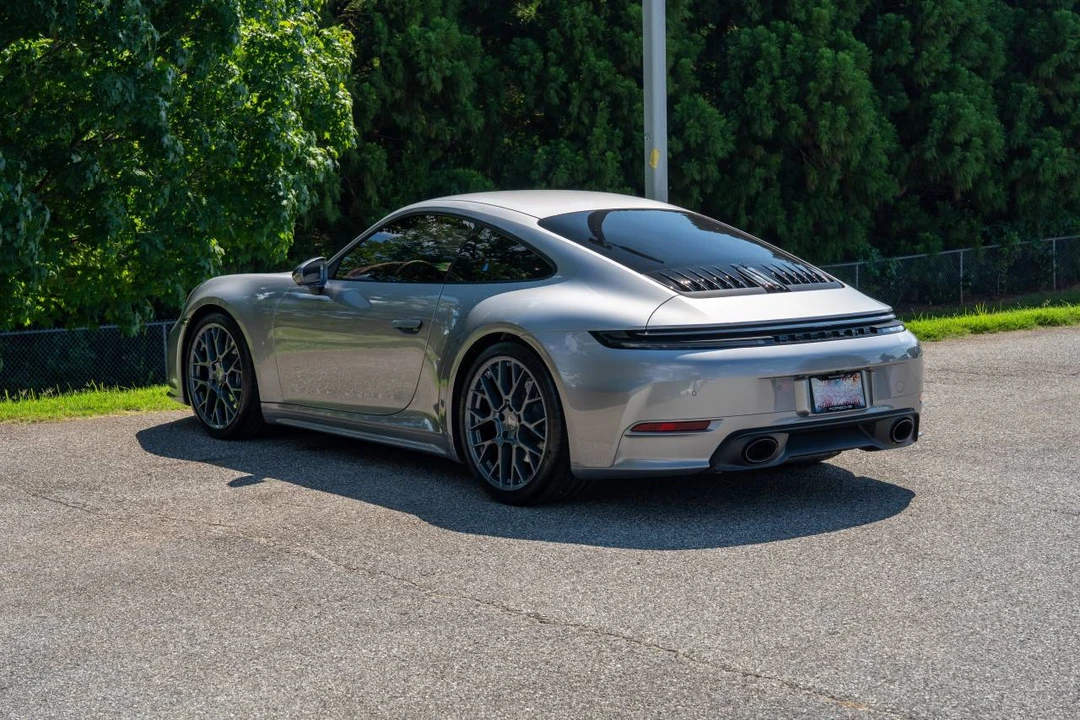 2026 Porsche 992 Carrera T - Image 3 of 4