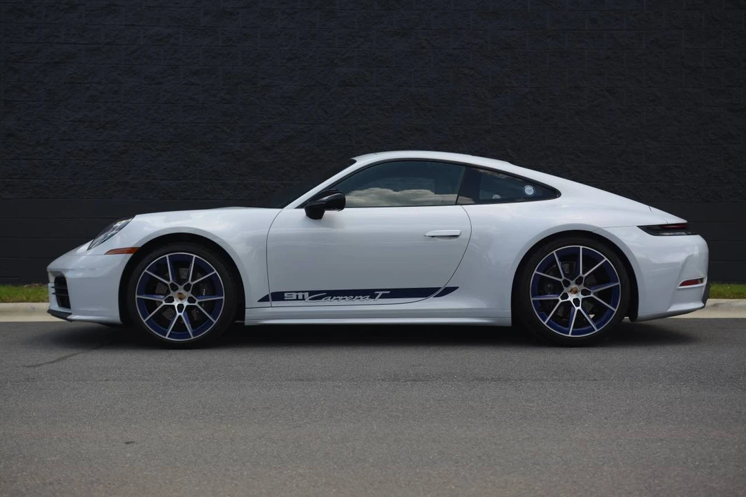 2026 Porsche 992 Carrera T - Image 2 of 5