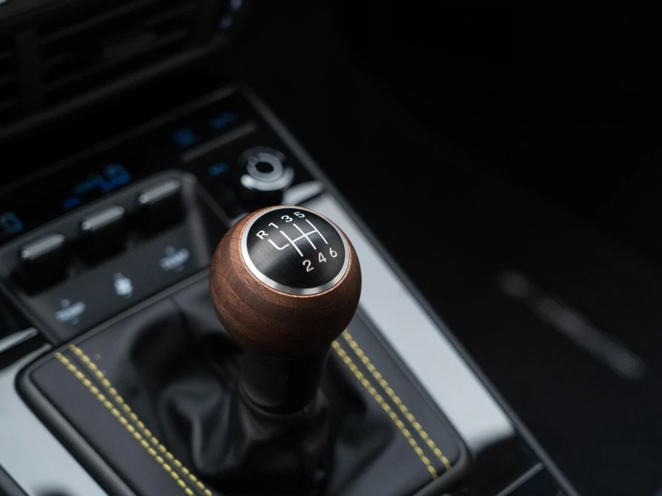 2026 Porsche 992 Carrera T - Image 28 of 31
