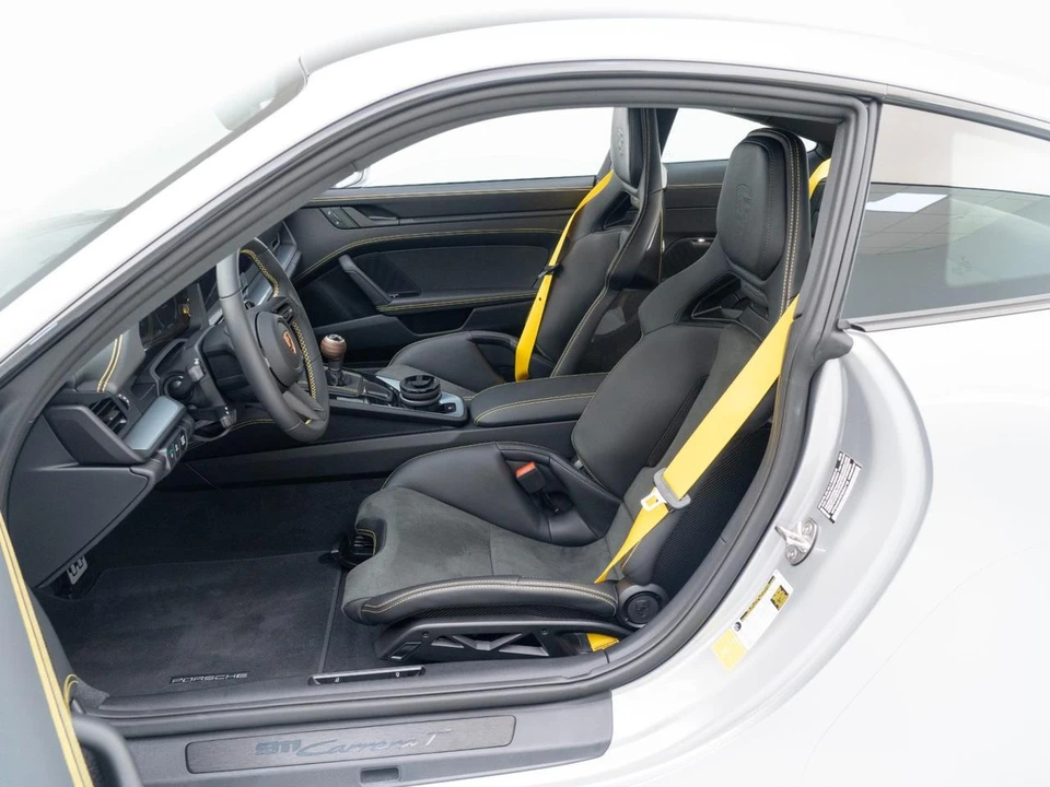 2026 Porsche 992 Carrera T - Image 18 of 31