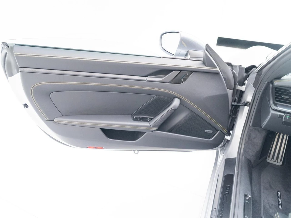 2026 Porsche 992 Carrera T - Image 21 of 31