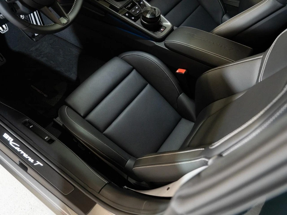 2026 Porsche 992 Carrera T - Image 16 of 29