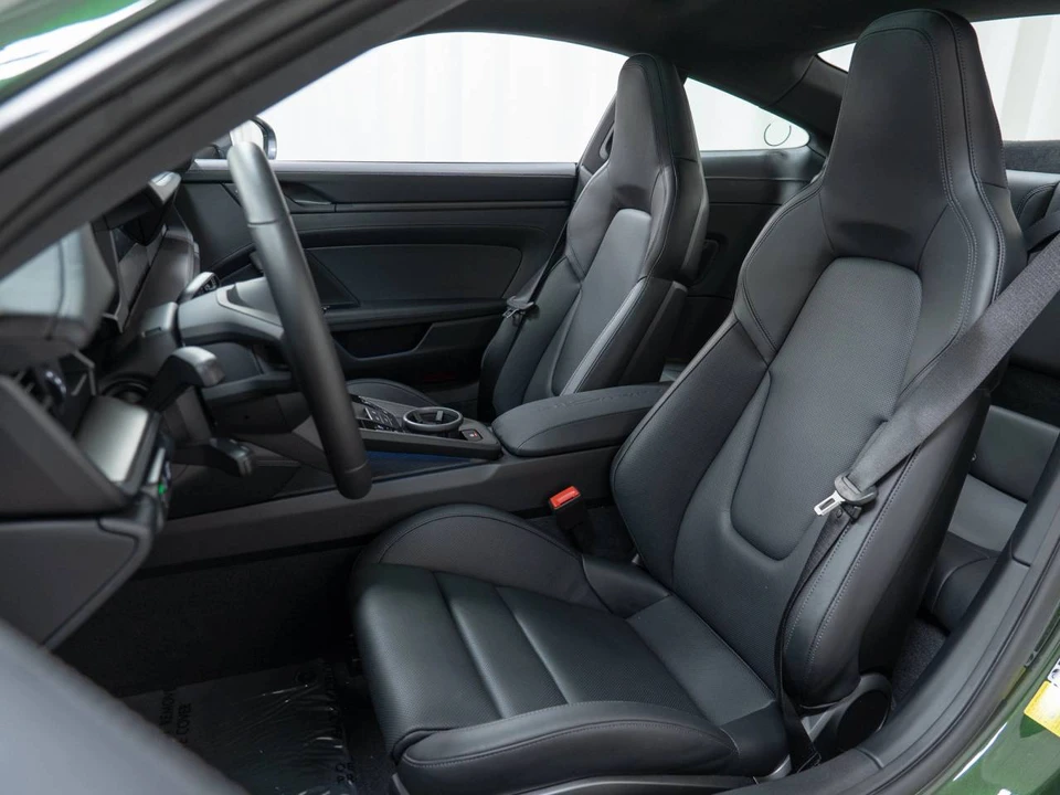 2026 Porsche 992 Carrera T - Image 5 of 5