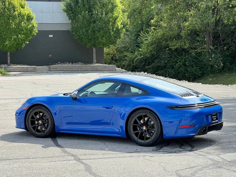 2026 Porsche 992 Carrera T - Image 3 of 4