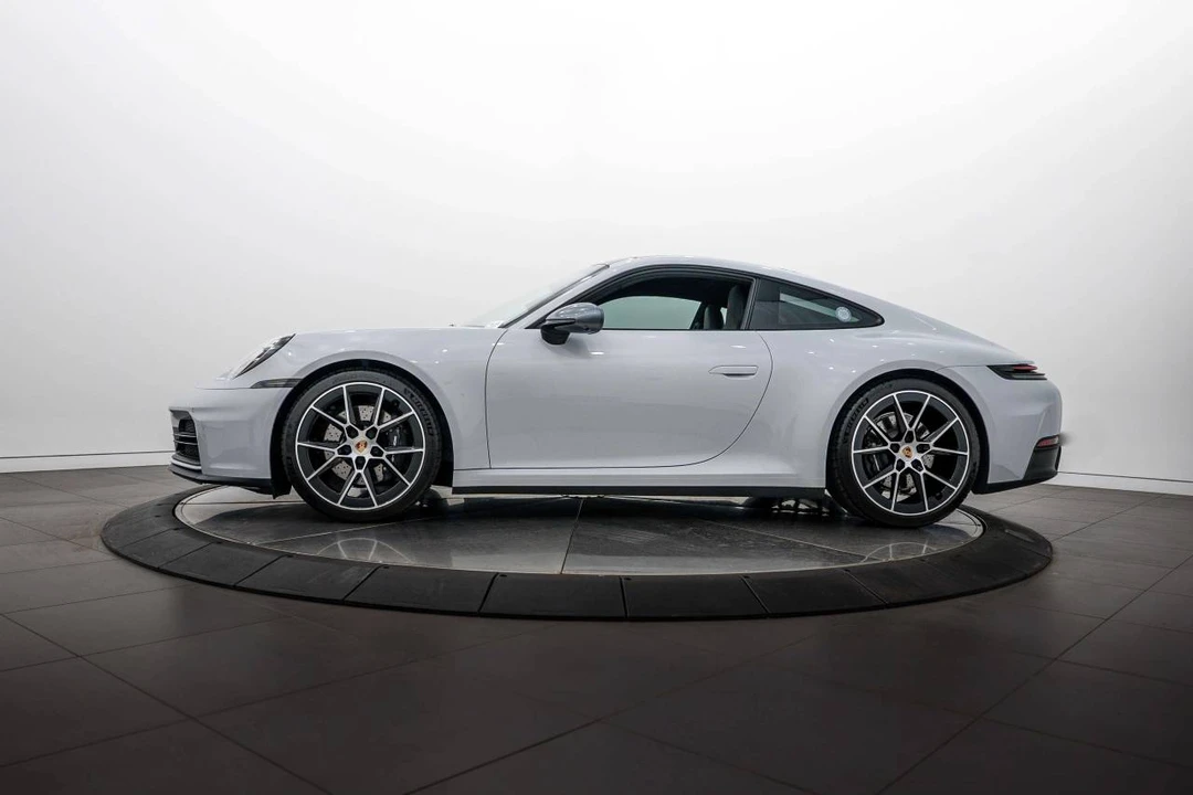 2026 Porsche 992 Carrera T - Image 2 of 4