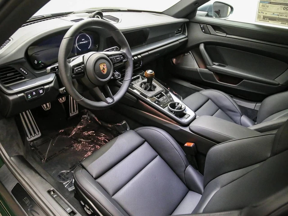 2026 Porsche 992 Carrera T - Image 4 of 5