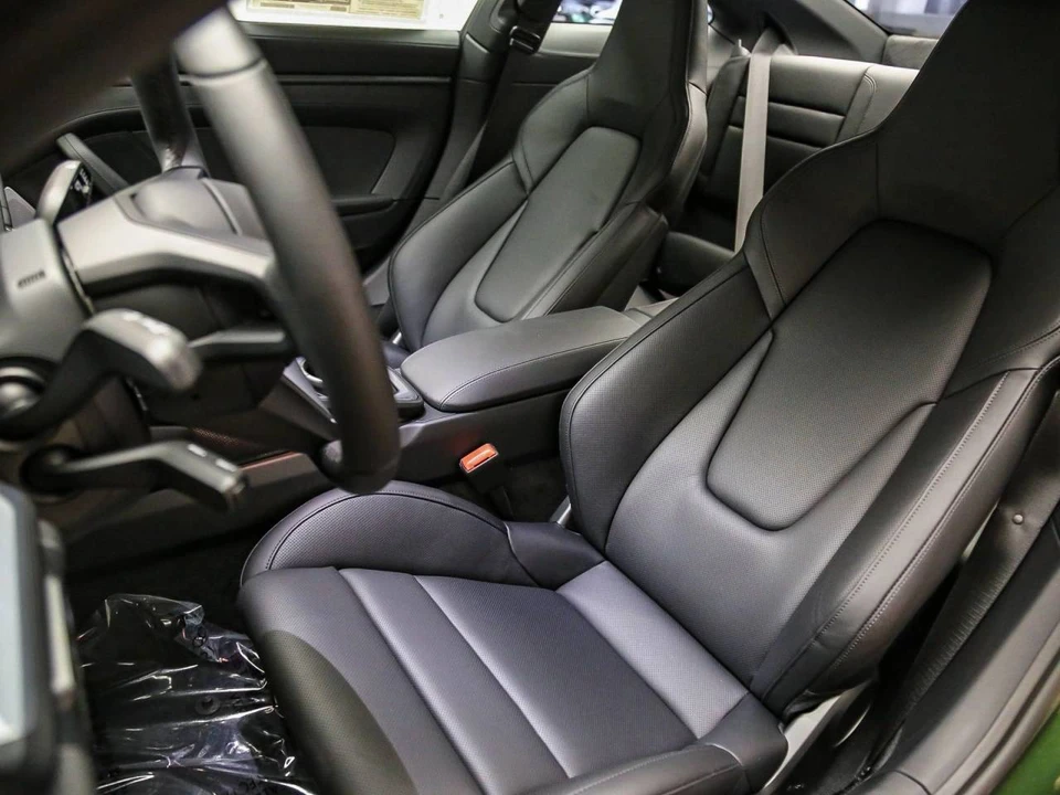 2026 Porsche 992 Carrera T - Image 5 of 5