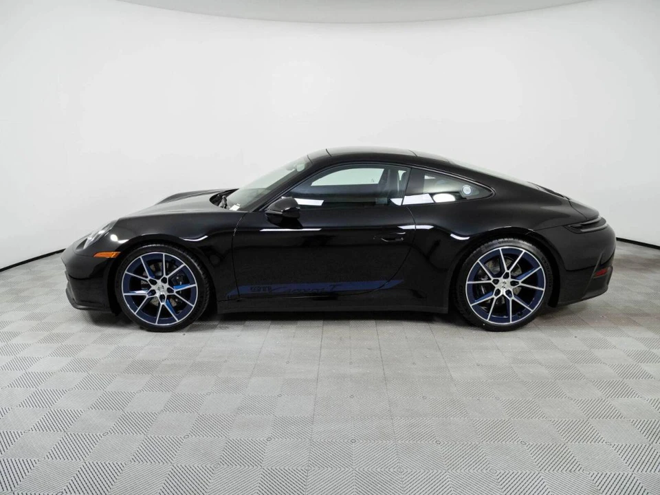 2026 Porsche 992 Carrera T - Image 2 of 4