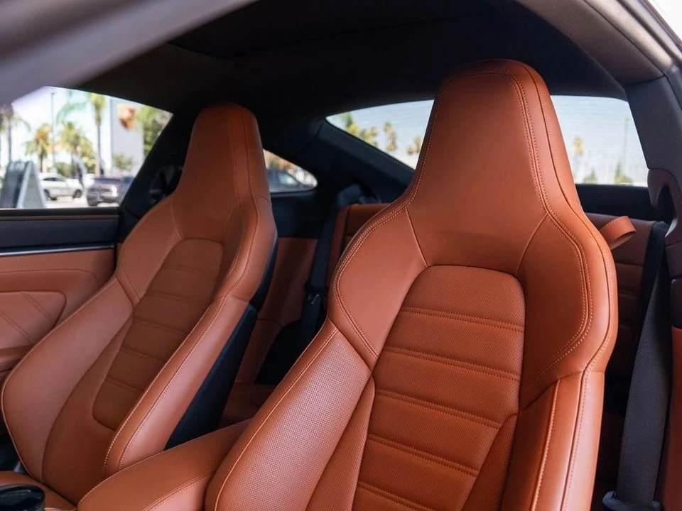 2026 Porsche 992 Carrera - Image 4 of 5