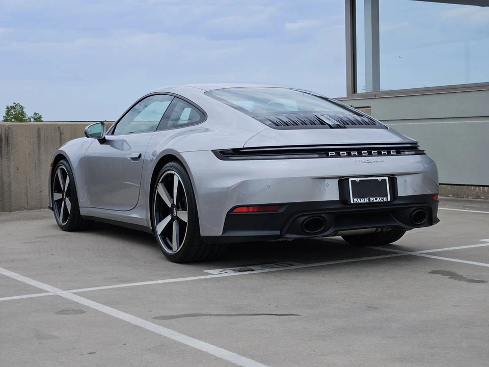 2026 Porsche 992 Carrera - Image 3 of 5