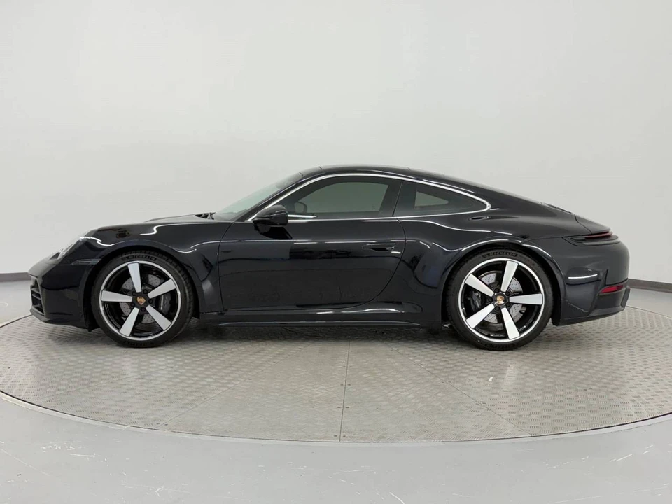 2026 Porsche 992 Carrera - Image 2 of 5