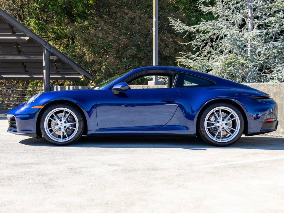 2026 Porsche 992 Carrera - Image 2 of 5