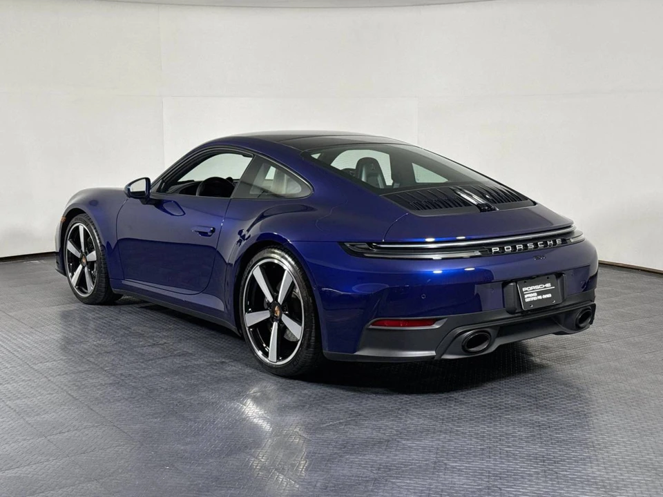 2026 Porsche 992 Carrera - Image 3 of 4