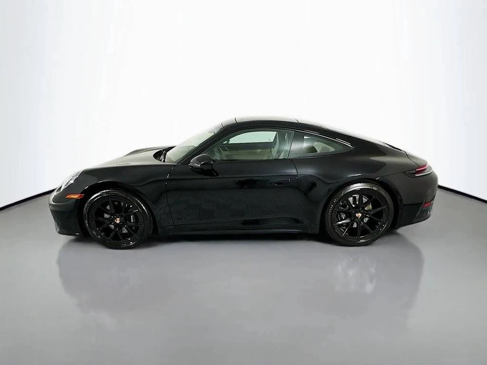 2026 Porsche 992 Carrera - Image 2 of 5