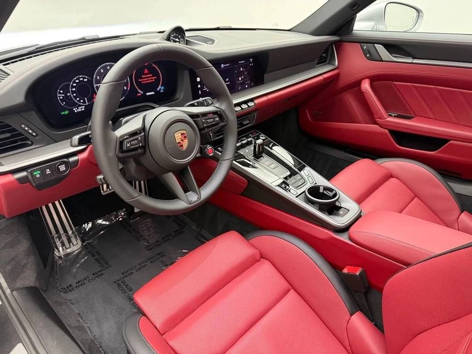 2026 Porsche 992 Carrera - Image 4 of 4