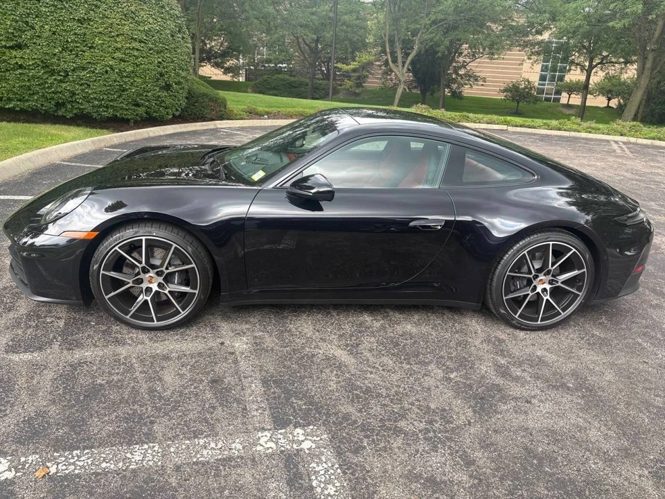2026 Porsche 992 Carrera - Image 2 of 5