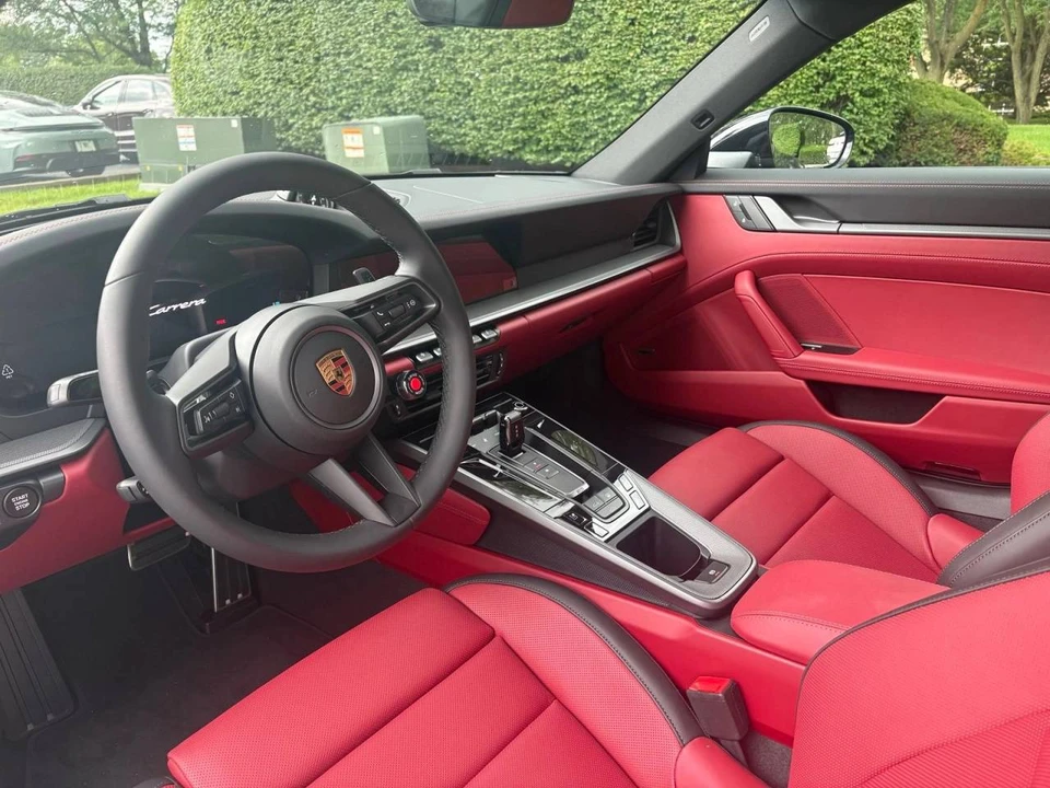2026 Porsche 992 Carrera - Image 4 of 5
