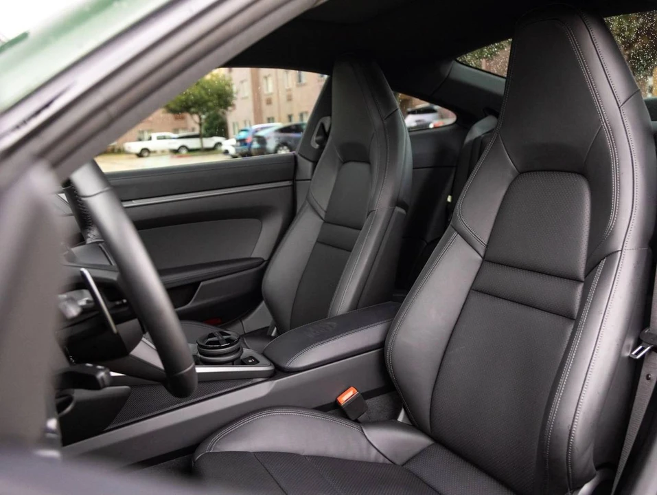 2026 Porsche 992 Carrera - Image 4 of 5