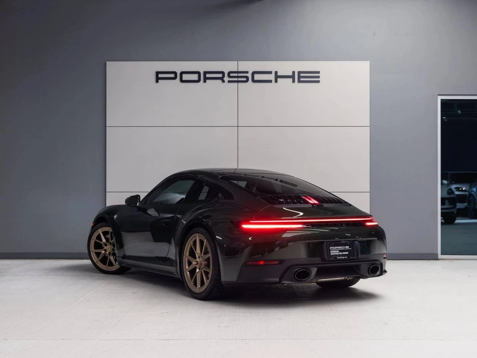 2026 Porsche 992 Carrera - Image 5 of 5