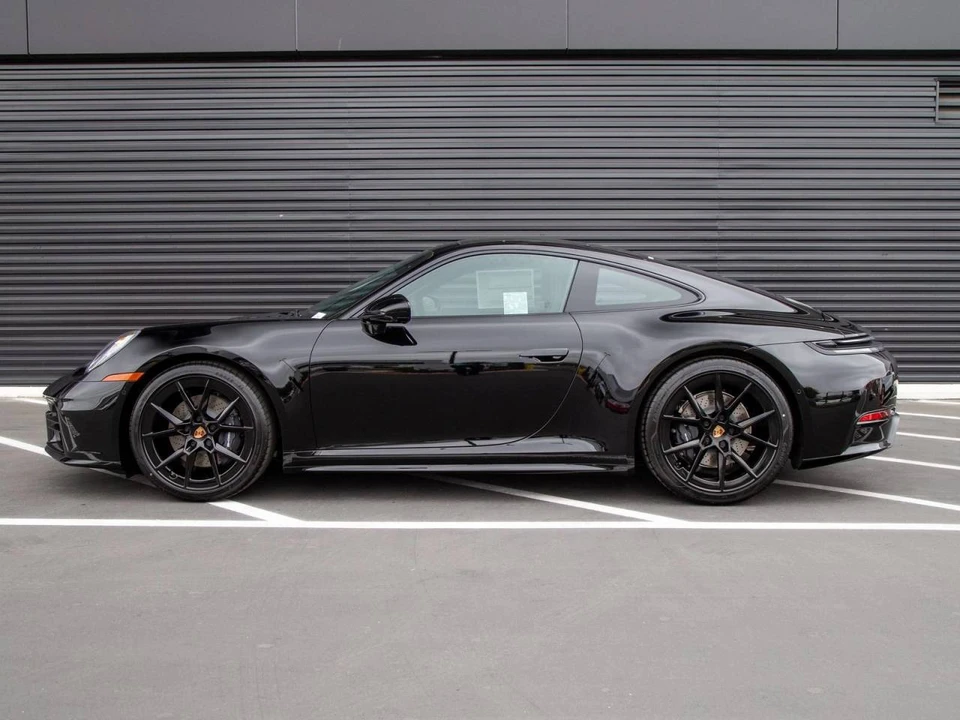 2026 Porsche 992 Carrera - Image 2 of 5