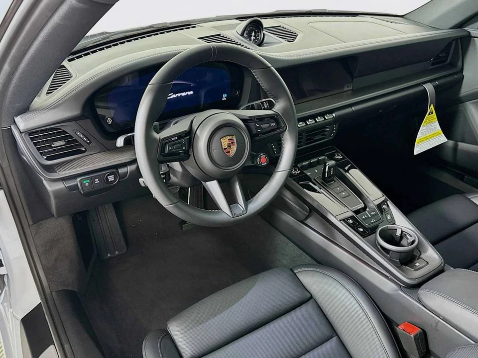 2026 Porsche 992 Carrera - Image 4 of 5