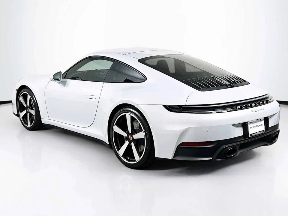 2026 Porsche 992 Carrera - Image 3 of 5