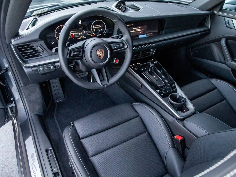 2026 Porsche 992 Carrera - Image 4 of 5