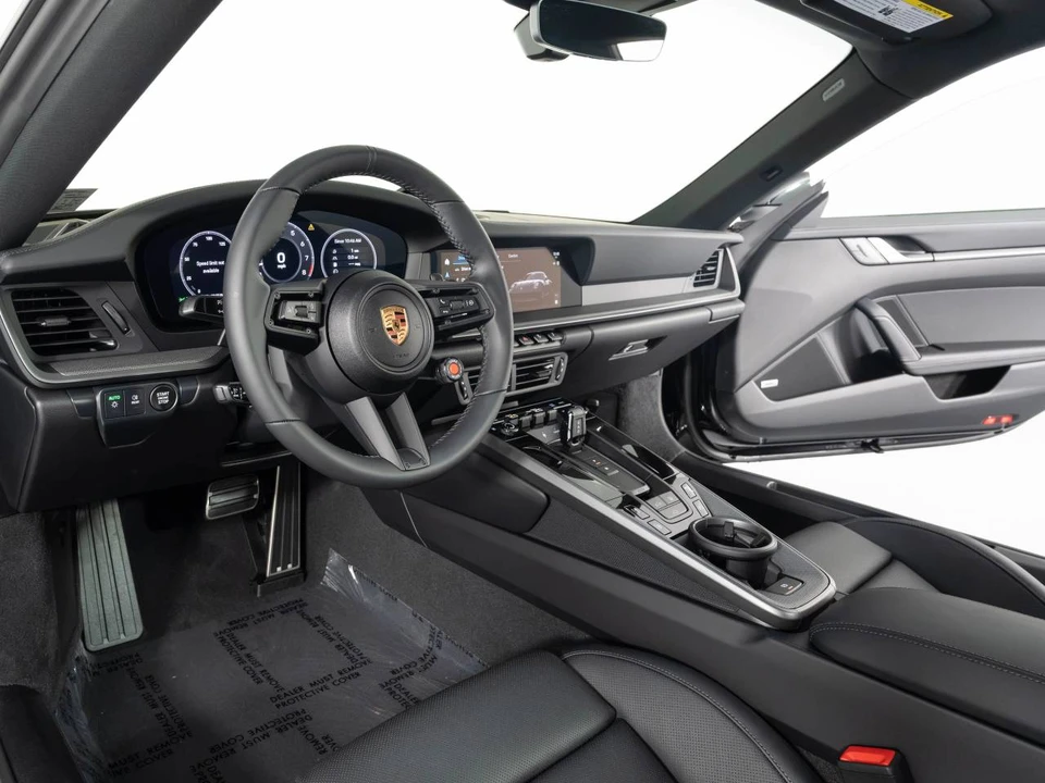 2026 Porsche 992 Carrera - Image 4 of 4