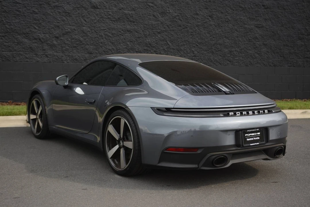 2026 Porsche 992 Carrera - Image 3 of 5