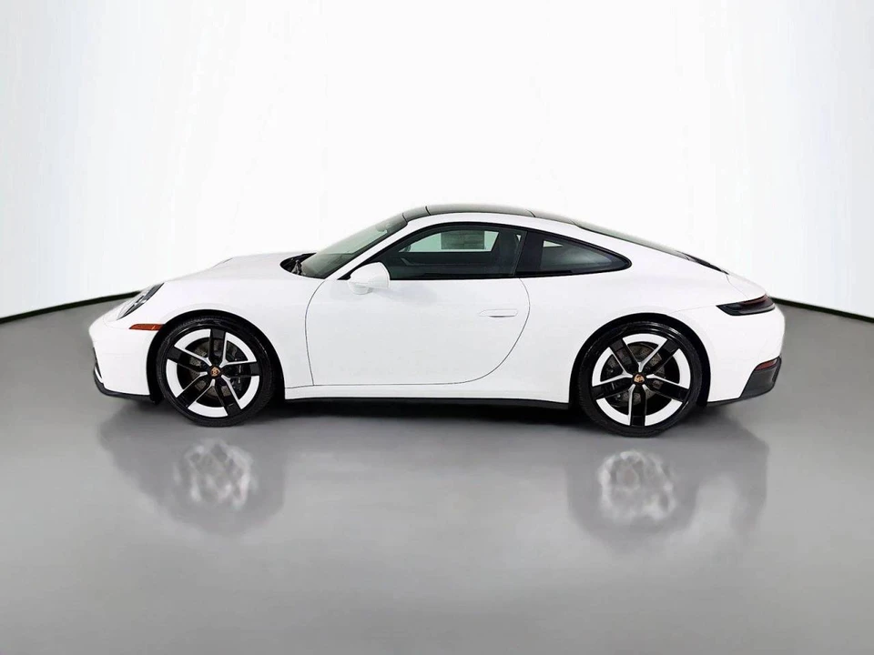 2026 Porsche 992 Carrera - Image 2 of 5